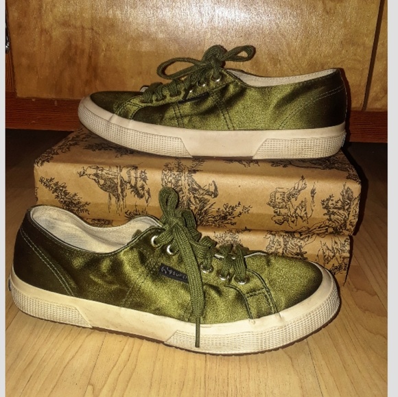 superga dark green